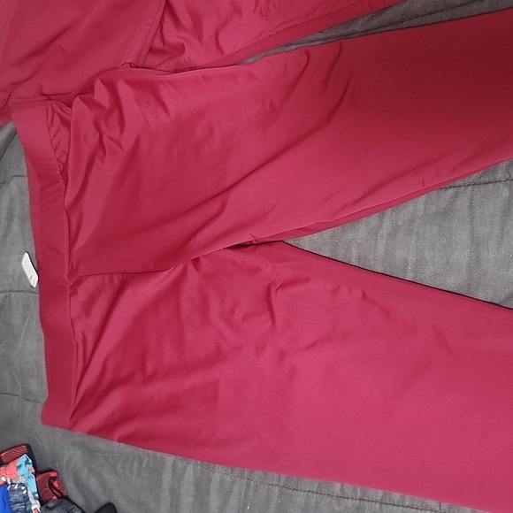 Matching Set - Picture 3 of 5